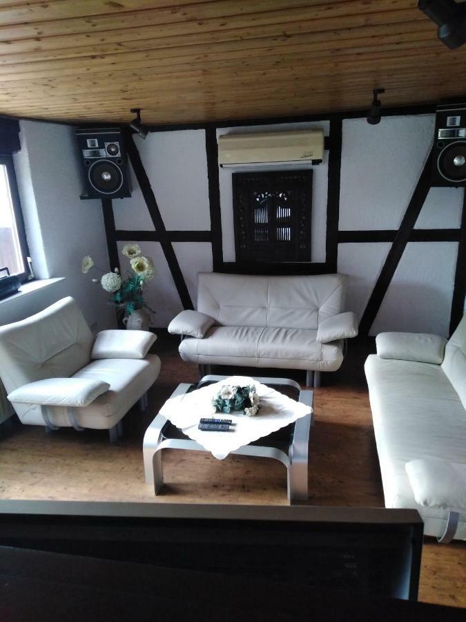 Апартаменты Fachwerkhaus In D 63667 Nidda Fuer 8 Bis 12 Personen Экстерьер фото