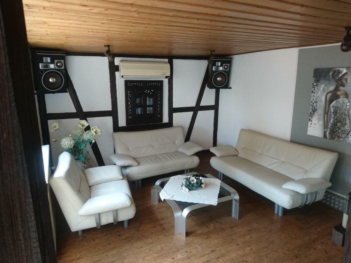 Апартаменты Fachwerkhaus In D 63667 Nidda Fuer 8 Bis 12 Personen Экстерьер фото